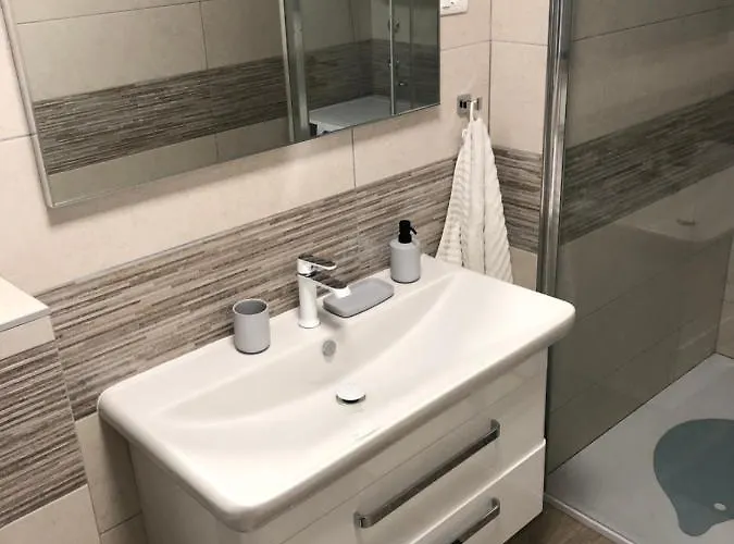 Center Seaview 풀라