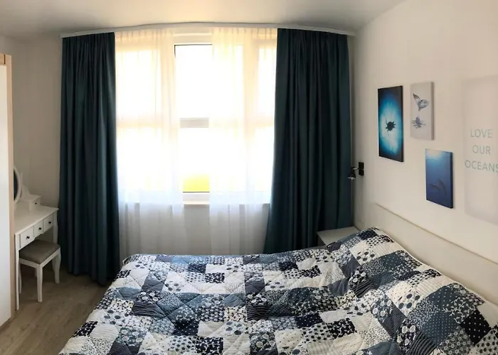 Center Seaview * 풀라